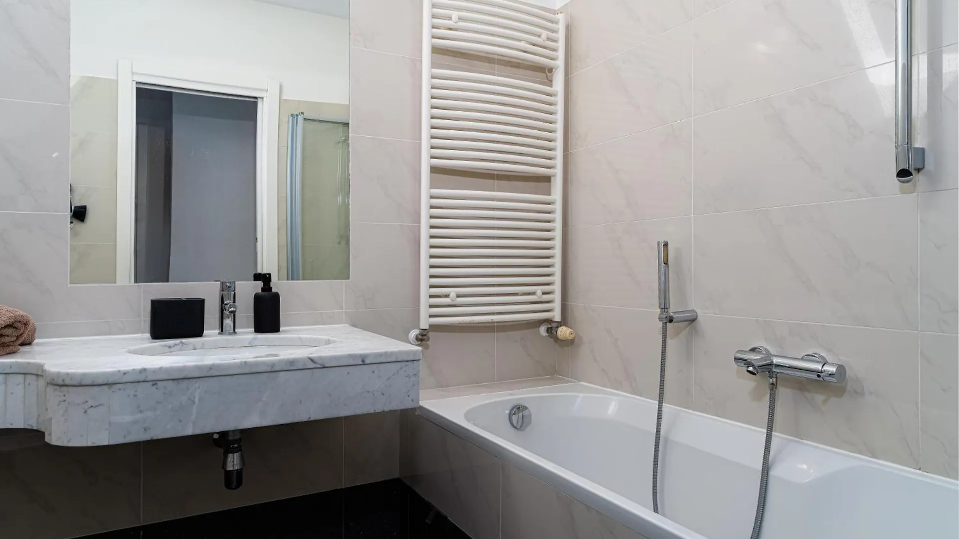 Deluxe Rabbit Suite Prag Daire